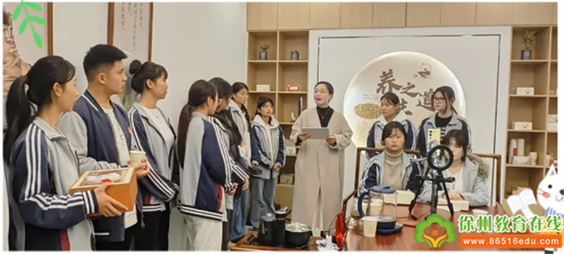 思政铸魂向未来 耕读润心育新苗——沛县举办中小学思政一体化《农业课》示范课活动_徐州新闻_徐州教育新闻_徐州教育网_徐州教育在线